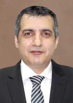 نائب الرئيس للشؤون الإدارية